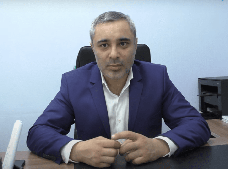  «Сам университет уже понимает незаконность увольнения Хоконова...»